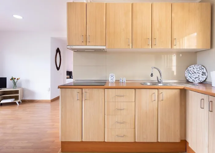 Eden Rentals White Molino Penthouse
